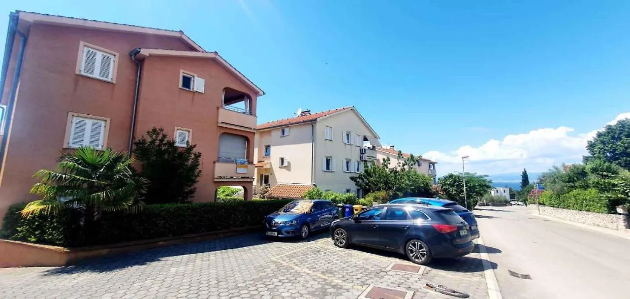 Apartment In Malinska - Insel Krk 43323 0*,  크로아티아