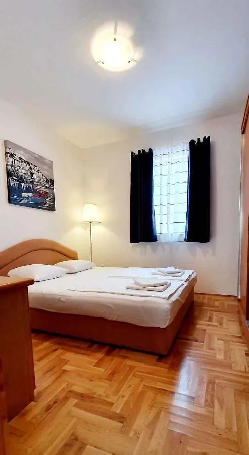 Apartment In Malinska - Insel Krk 43323